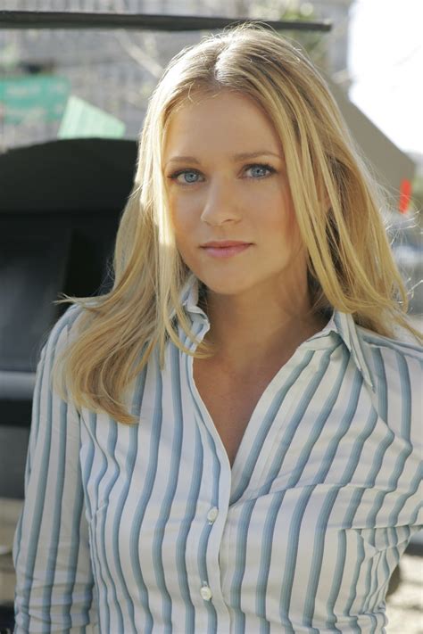 A.J. Cook was sadly fired from Criminal Minds. In 2005, A.J. Cook was cast as one of the leads of "Criminal Minds." The iconic Jennifer Jareau, also knowns as "JJ," continues to be a fan favorite for her 15-year run. Despite taking a hiatus from the show to do other projects, she continually came back to play her part.